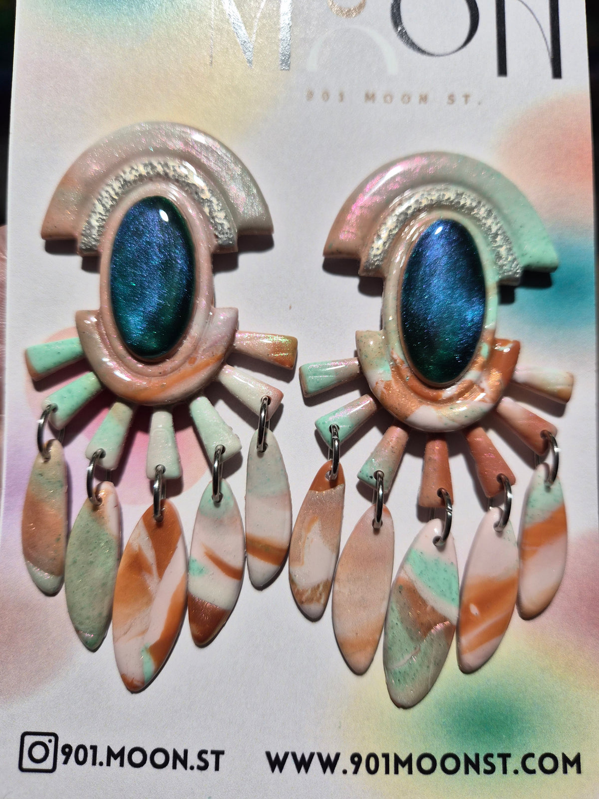 Heirloom- Cat eye- 1 of 1
