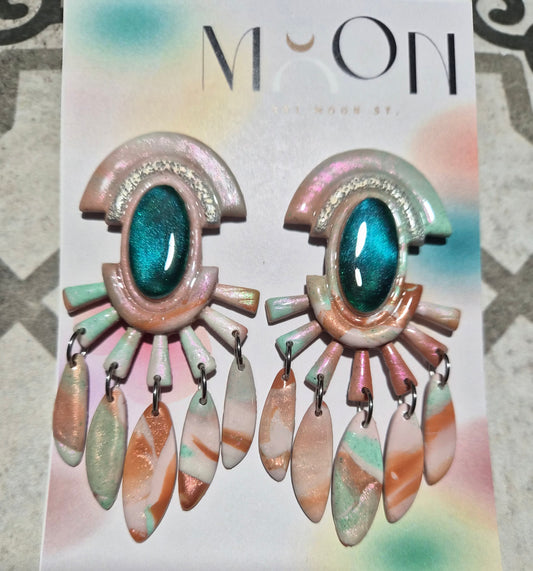 Heirloom- Cat eye- 1 of 1